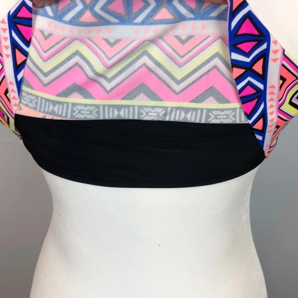 NEW Arizona Jean Company Multi Color Pattern Swimwear Top - Picture 4 of 5